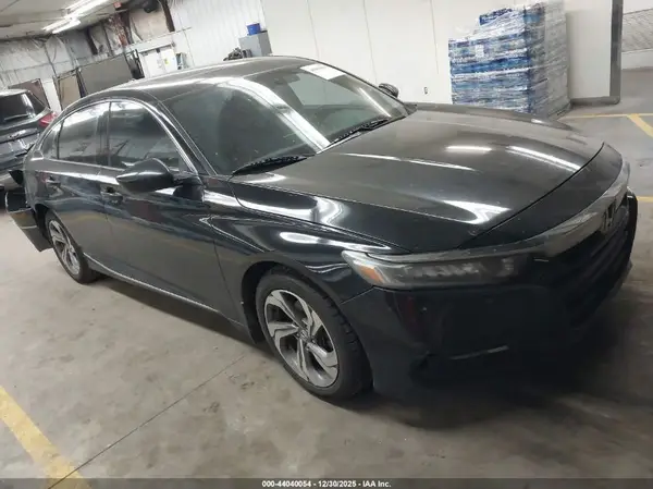 1HGCV1F45JA076096 2018 HONDA ACCORD - Image 1