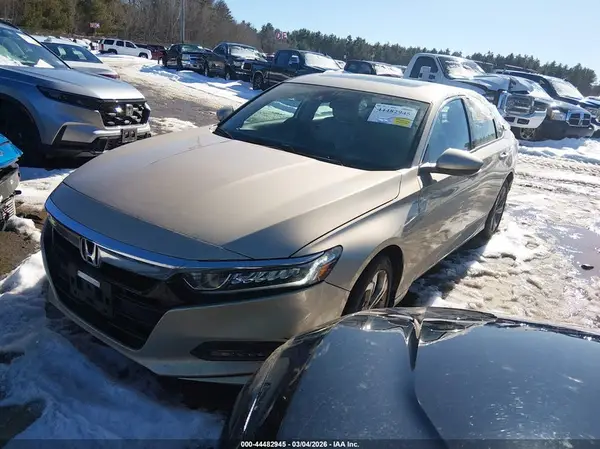 1HGCV1F45JA096204 2018 HONDA ACCORD - Image 2