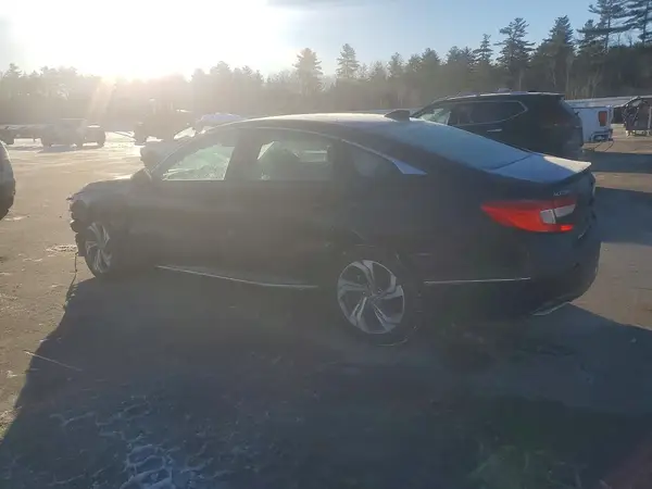 1HGCV1F45JA103037 2018 HONDA ACCORD - Image 2