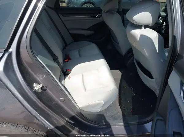 1HGCV1F45JA110067 2018 HONDA ACCORD - Image 8