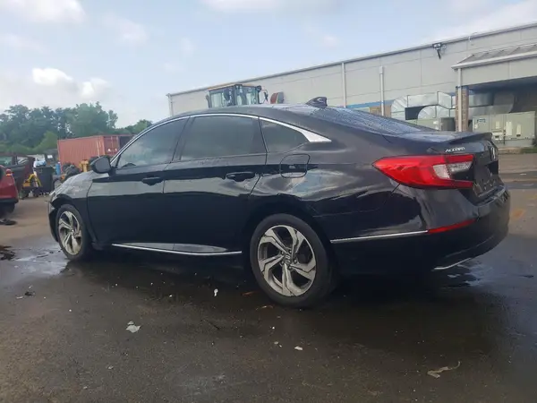 1HGCV1F45JA144834 2018 HONDA ACCORD - Image 2