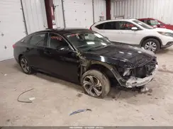 1HGCV1F45JA157714 2018 HONDA ACCORD