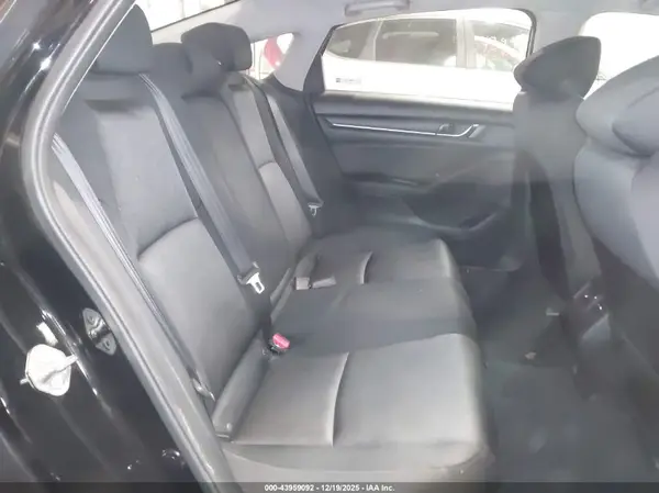 1HGCV1F45JA157714 2018 HONDA ACCORD - Image 8