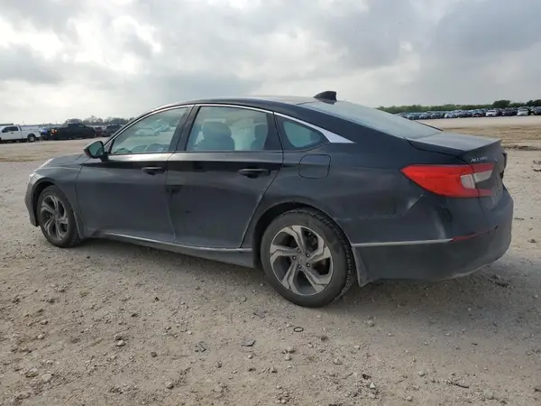 1HGCV1F45JA215918 2018 HONDA ACCORD - Image 2