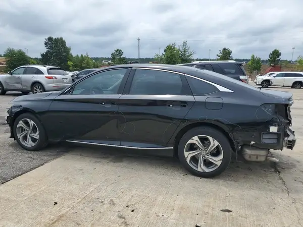 1HGCV1F45JA257831 2018 HONDA ACCORD - Image 2