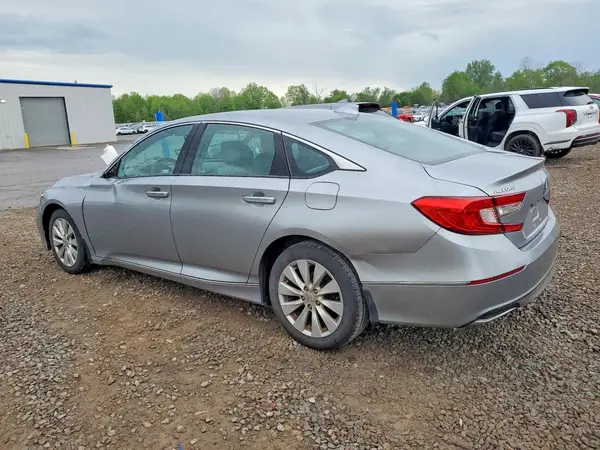 1HGCV1F45KA019530 2019 HONDA ACCORD - Image 2
