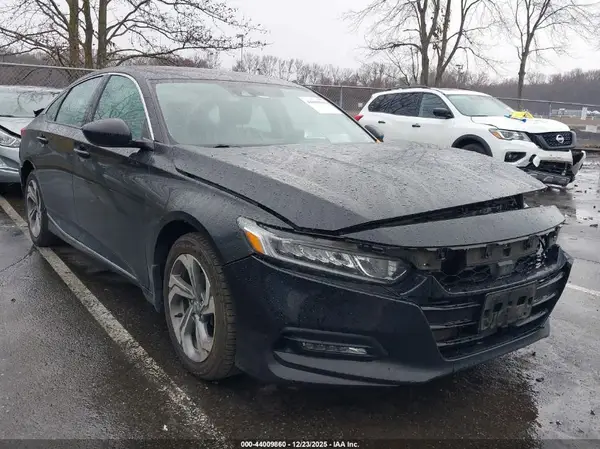 1HGCV1F45KA144883 2019 HONDA ACCORD - Image 1