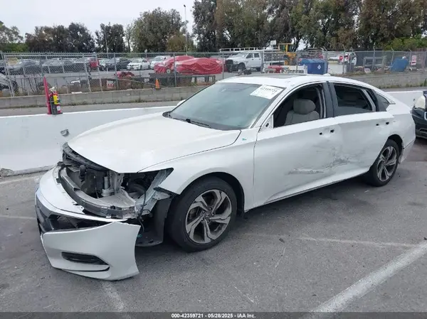 1HGCV1F45LA144111 2020 HONDA ACCORD - Image 2
