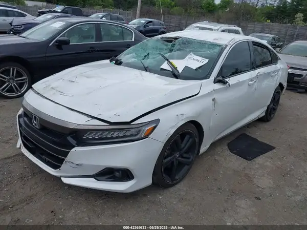 1HGCV1F45MA063465 2021 HONDA ACCORD - Image 2