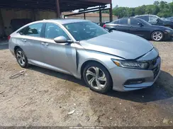1HGCV1F46JA073899 2018 HONDA ACCORD