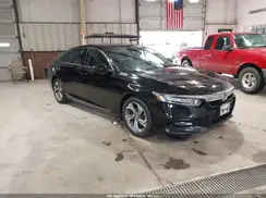 1HGCV1F46JA083946 2018 HONDA ACCORD