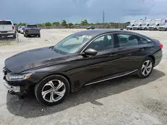 1HGCV1F46JA102883 2018 HONDA ACCORD