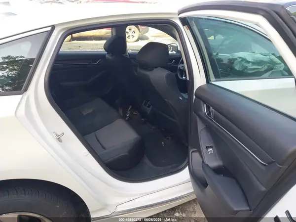 1HGCV1F46JA111938 2018 HONDA ACCORD - Image 8