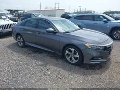 1HGCV1F46JA132269 2018 HONDA ACCORD