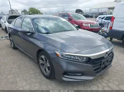1HGCV1F46JA138766 2018 HONDA ACCORD
