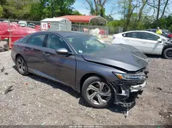 1HGCV1F46JA138928 2018 HONDA ACCORD
