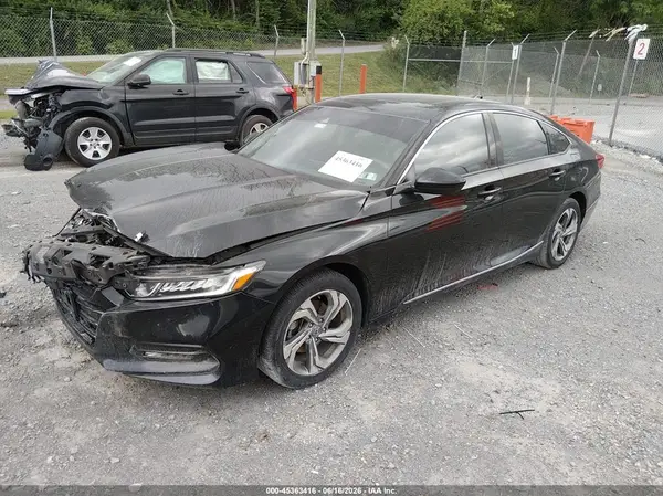 1HGCV1F46JA157978 2018 HONDA ACCORD - Image 2