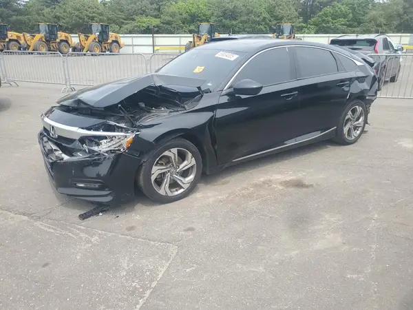 1HGCV1F46JA200019 2018 HONDA ACCORD - Image 1