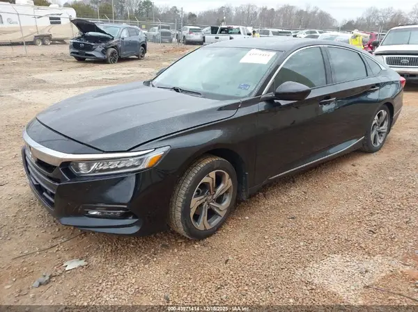 1HGCV1F46JA215927 2018 HONDA ACCORD - Image 2
