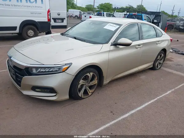 1HGCV1F46JA263539 2018 HONDA ACCORD - Image 2