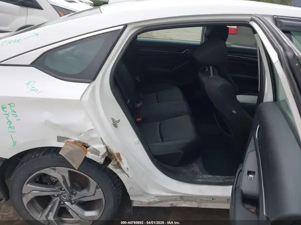 1HGCV1F46KA111536 2019 HONDA ACCORD - Image 8