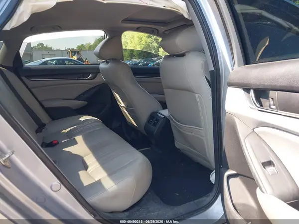 1HGCV1F46KA137179 2019 HONDA ACCORD - Image 8