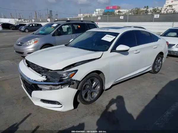 1HGCV1F46LA005993 2020 HONDA ACCORD - Image 2