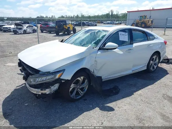 1HGCV1F46LA056166 2020 HONDA ACCORD - Image 2