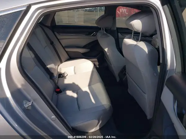 1HGCV1F46LA117886 2020 HONDA ACCORD - Image 8