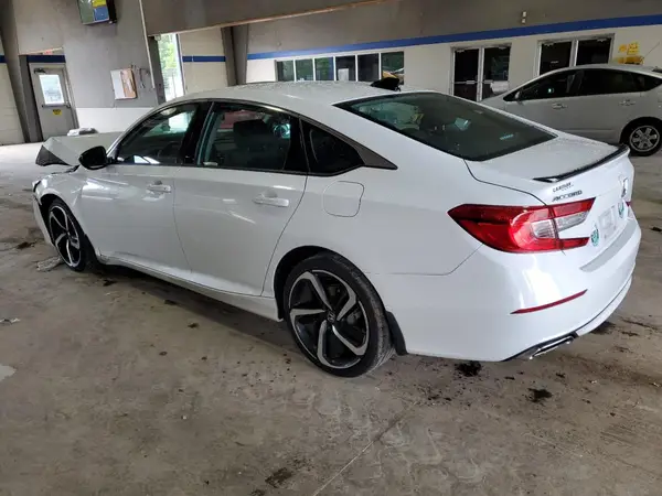1HGCV1F46NA018004 2022 HONDA ACCORD - Image 2