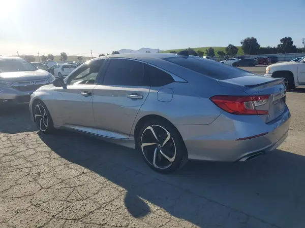 1HGCV1F46NA038298 2022 HONDA ACCORD - Image 2