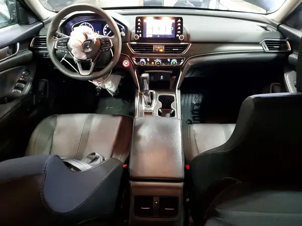 1HGCV1F47JA037932 2018 HONDA ACCORD - Image 8