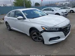 1HGCV1F47JA058716 2018 HONDA ACCORD