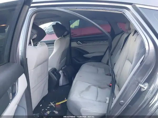 1HGCV1F47JA060255 2018 HONDA ACCORD - Image 8