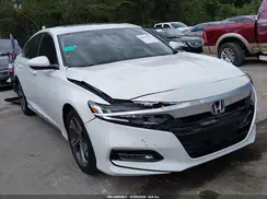 1HGCV1F47JA099962 2018 HONDA ACCORD