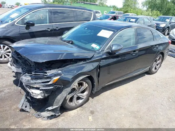 1HGCV1F47JA103010 2018 HONDA ACCORD - Image 2