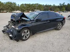 1HGCV1F47JA103055 2018 HONDA ACCORD