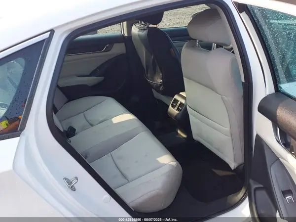 1HGCV1F47JA104934 2018 HONDA ACCORD - Image 8