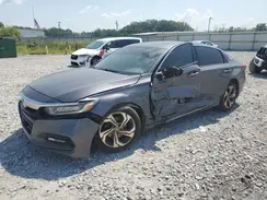 1HGCV1F47JA133592 2018 HONDA ACCORD