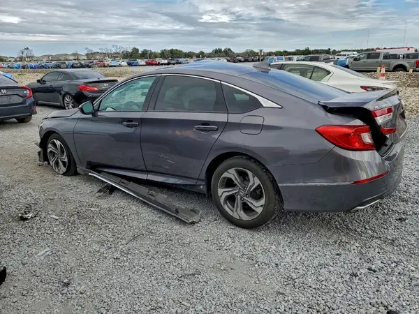 1HGCV1F47JA153342 2018 HONDA ACCORD - Image 2