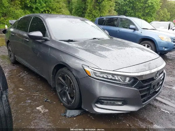 1HGCV1F47JA168648 2018 HONDA ACCORD - Image 1