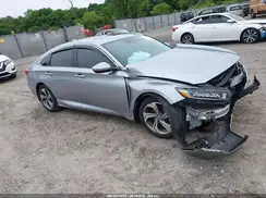 1HGCV1F47JA215631 2018 HONDA ACCORD