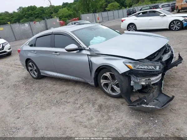 1HGCV1F47JA215631 2018 HONDA ACCORD - Image 1