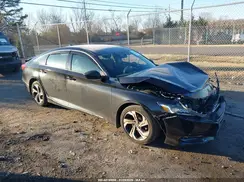 1HGCV1F47JA225527 2018 HONDA ACCORD