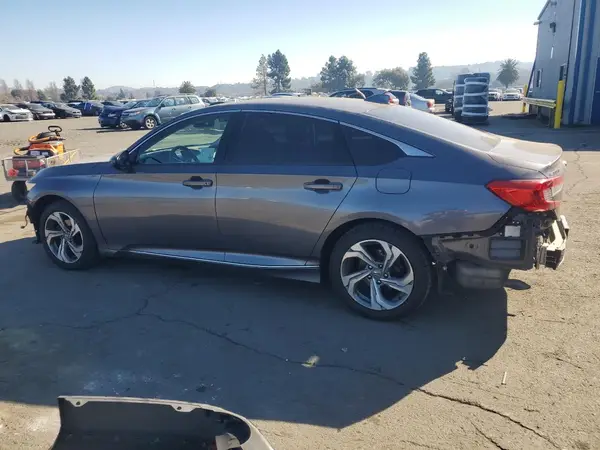 1HGCV1F47JA249357 2018 HONDA ACCORD - Image 2