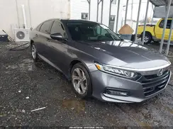 1HGCV1F47JA252162 2018 HONDA ACCORD