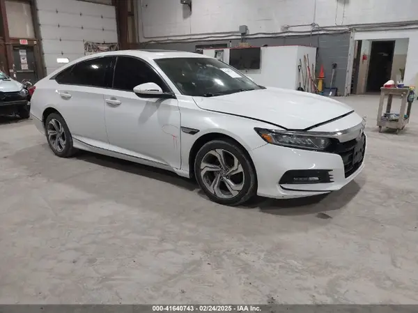 1HGCV1F47JA254445 2018 HONDA ACCORD - Image 1