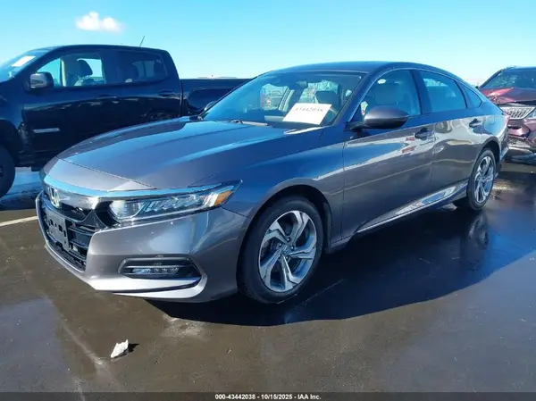 1HGCV1F47JA266255 2018 HONDA ACCORD - Image 2