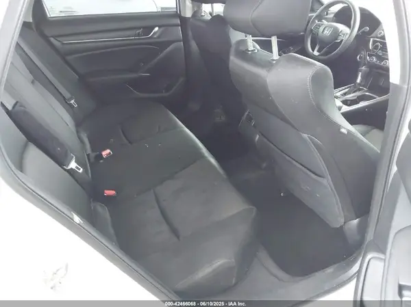 1HGCV1F47JA268121 2018 HONDA ACCORD - Image 8