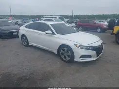 1HGCV1F47KA085822 2019 HONDA ACCORD
